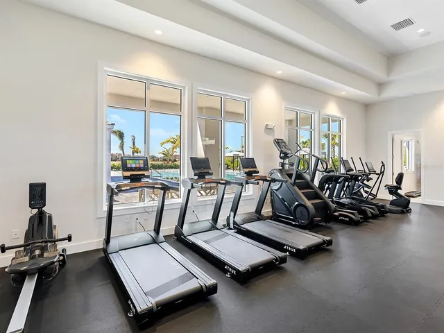 $1,000,000 | 10030 Degas Terrace, Bradenton, FL 34212