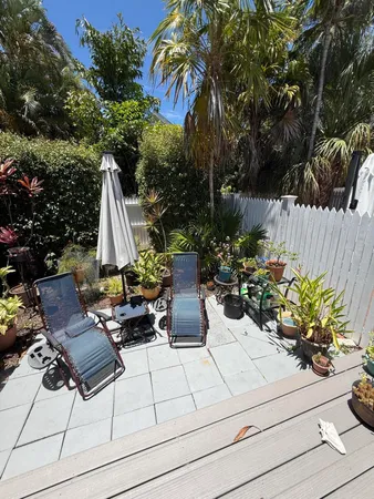 $3,800 | 514 Margaret Street, Unit 2, Key West, FL 33040