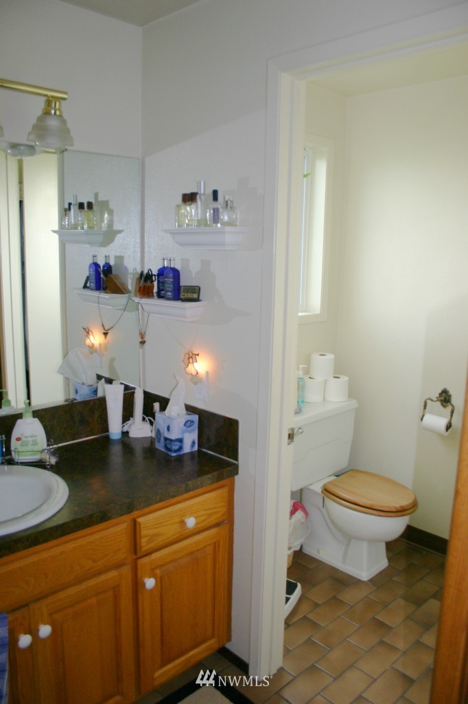 303 East Jones Road Sedro-Woolley, WA 98284 - Photo 13 of 14 Gallery Image 13
