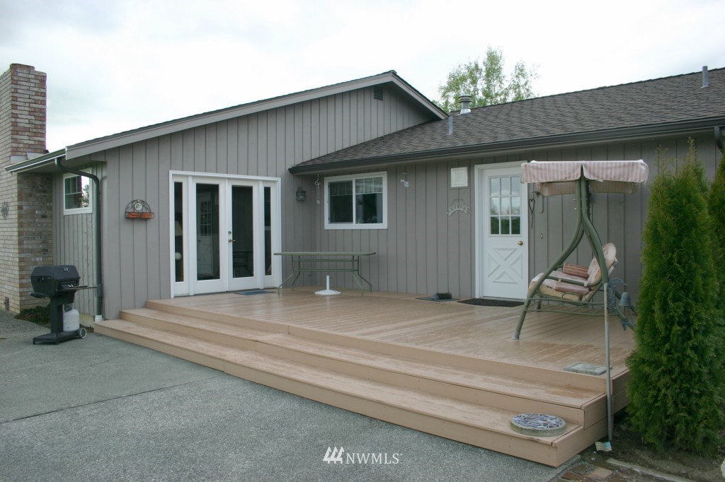 303 East Jones Road Sedro-Woolley, WA 98284 - Photo 5 of 14 Gallery Image 5