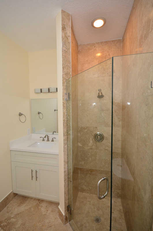 6601 Northwest 23rd Way Boca Raton, FL 33496 - Photo 21 of 36 2ND SHOWER