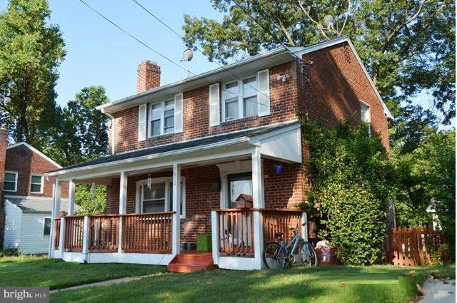 9618 Dilston Road Silver Spring, MD 20903 - Photo 3 of 4 Exterior (Front)