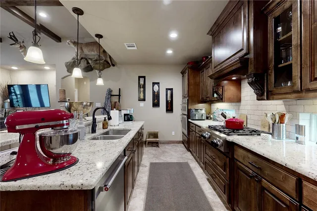 $425,000 | 3057 Peterson Circle, Bryan, TX 77802