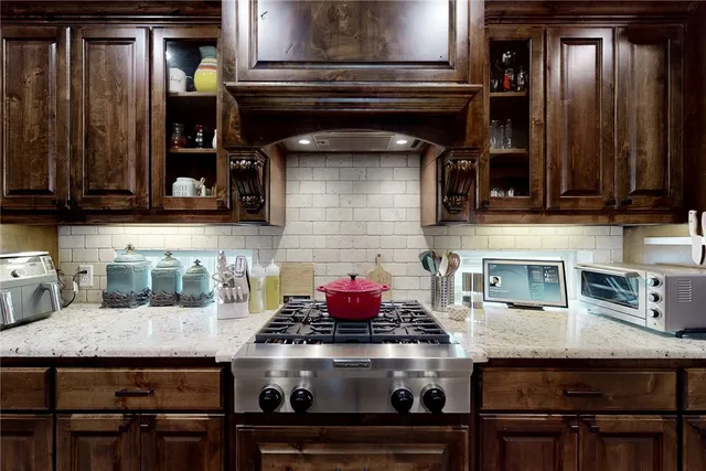 $425,000 | 3057 Peterson Circle, Bryan, TX 77802