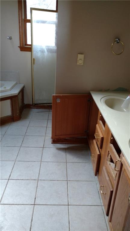 390 Glendale Road Beaver Falls, PA 15010 - Photo 9 of 16 Gallery Image 9