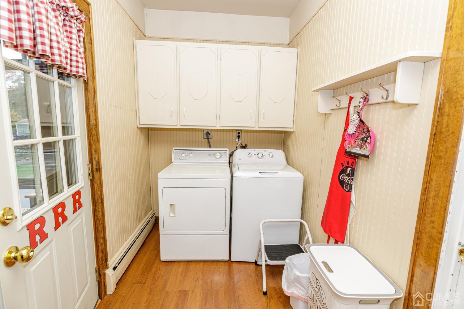 55 Old Post Road Edison, NJ 08817 - Photo 17 of 53 a bathroom with a sink toilet vanity and window
