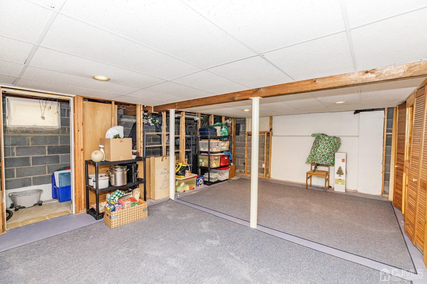 55 Old Post Road Edison, NJ 08817 - Photo 31 of 53 a view of a room with gym equipment