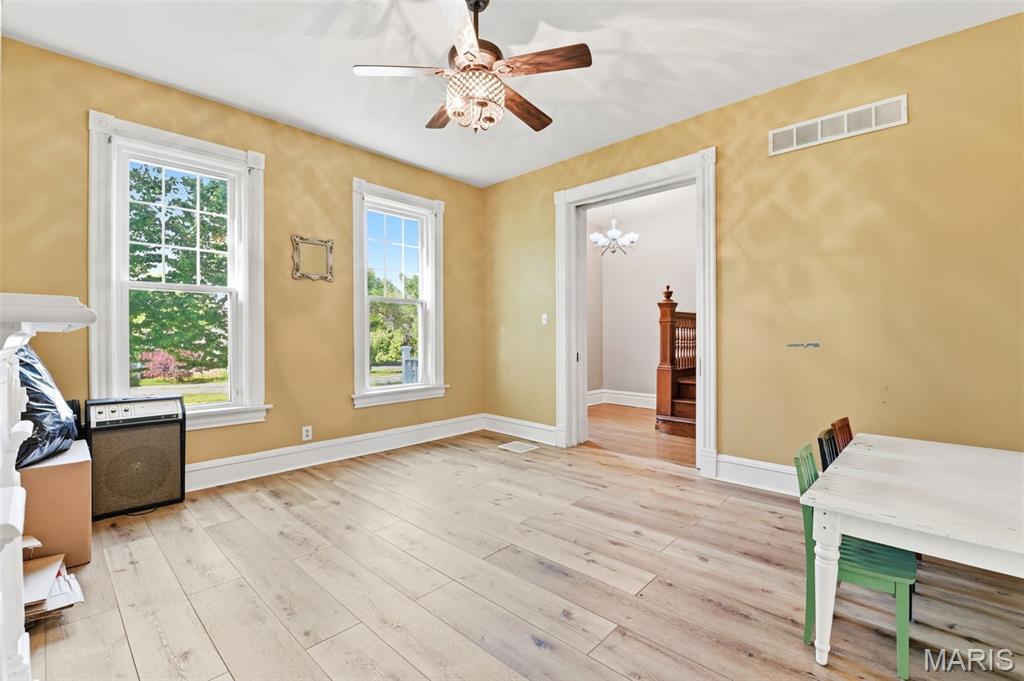 1735 Redman Road St. Louis, MO 63138 - Photo 12 of 28 Gallery Image 12