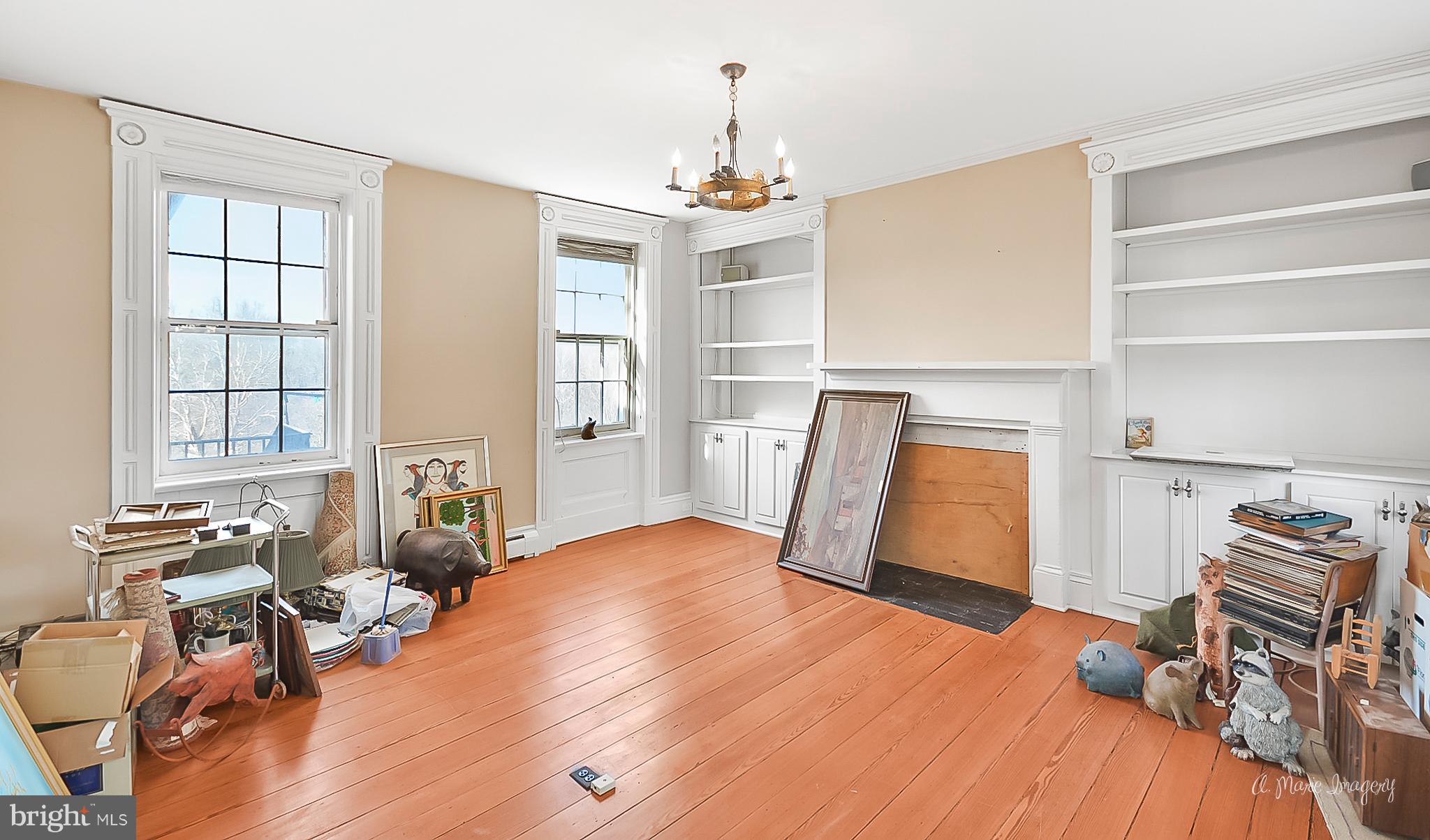 14830 Harrisville Road Mount Airy, MD 21771 - Photo 2 of 30 Family Room