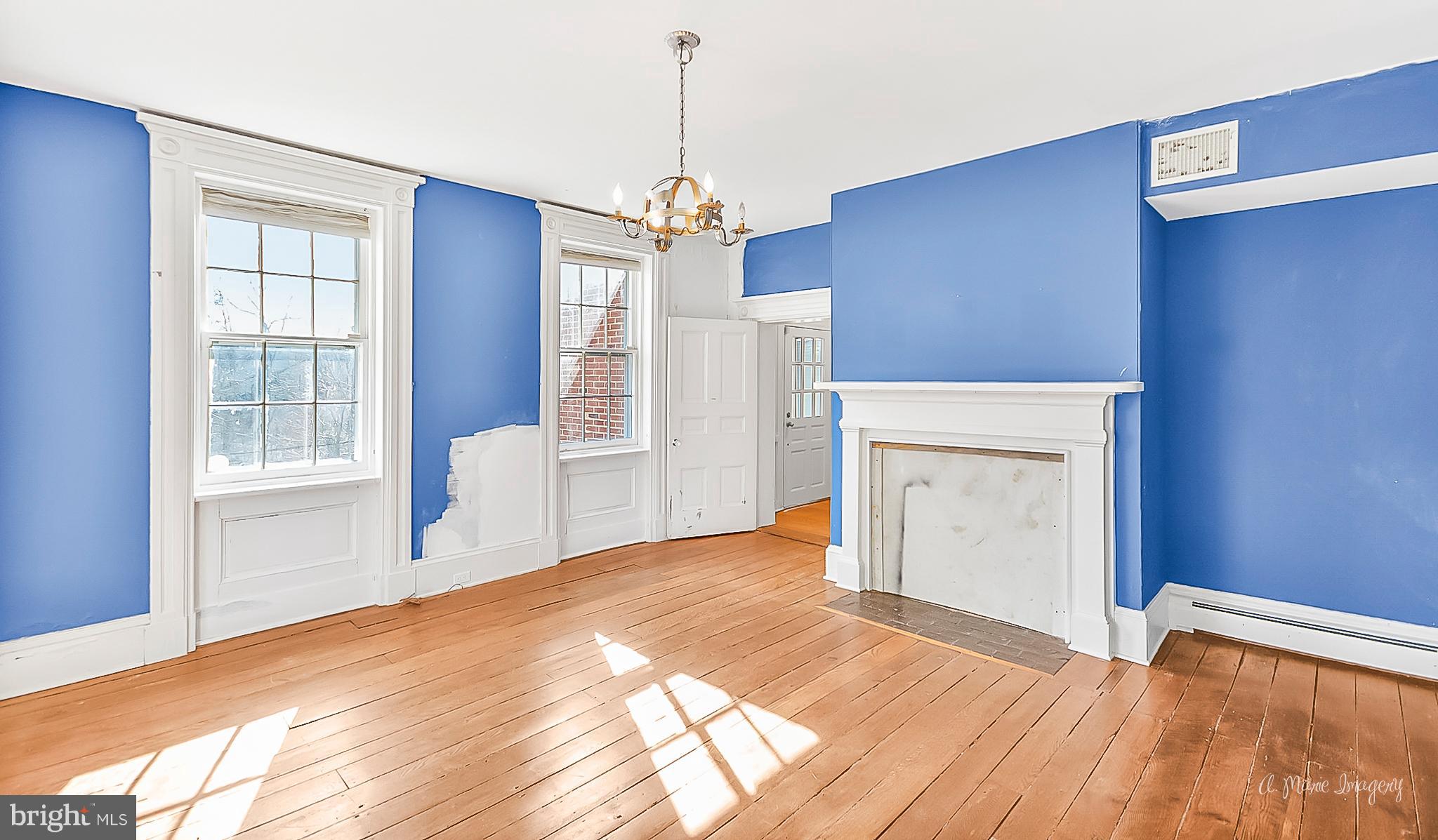 14830 Harrisville Road Mount Airy, MD 21771 - Photo 3 of 30 Family Room