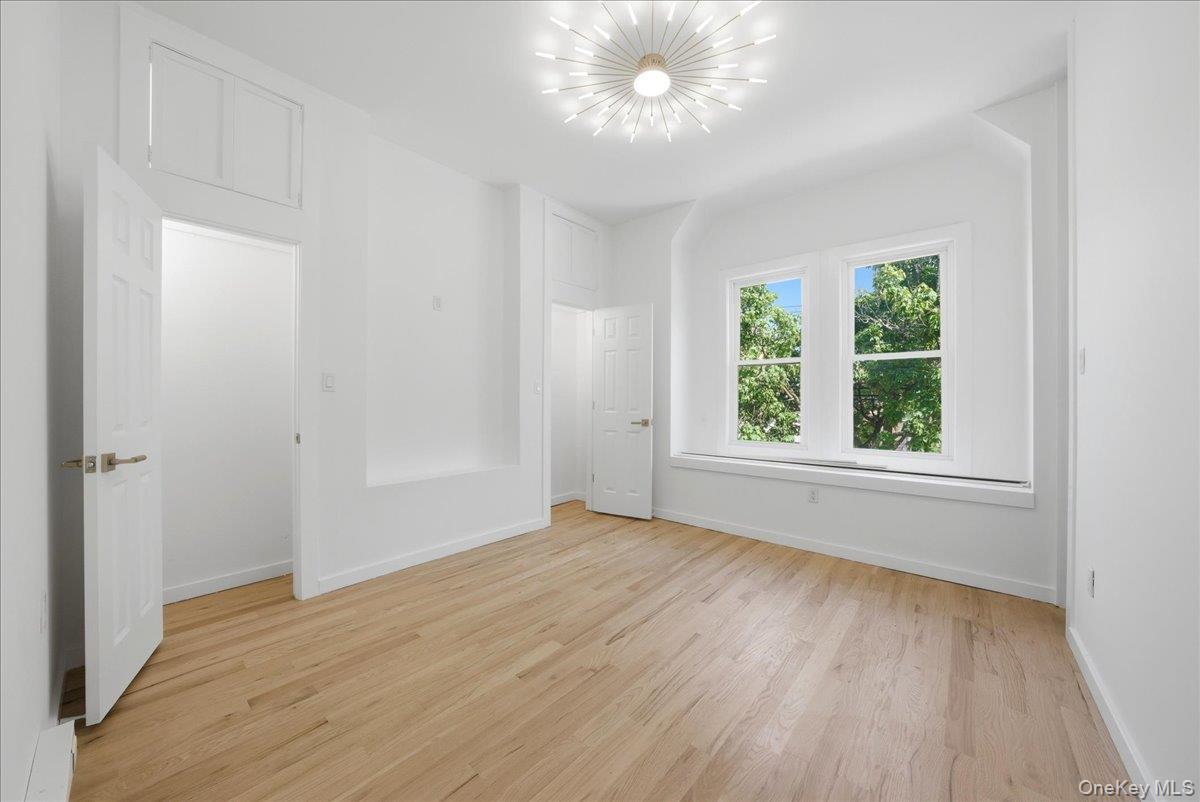 2407 Butler Place Bronx, NY 10461 - Photo 11 of 39