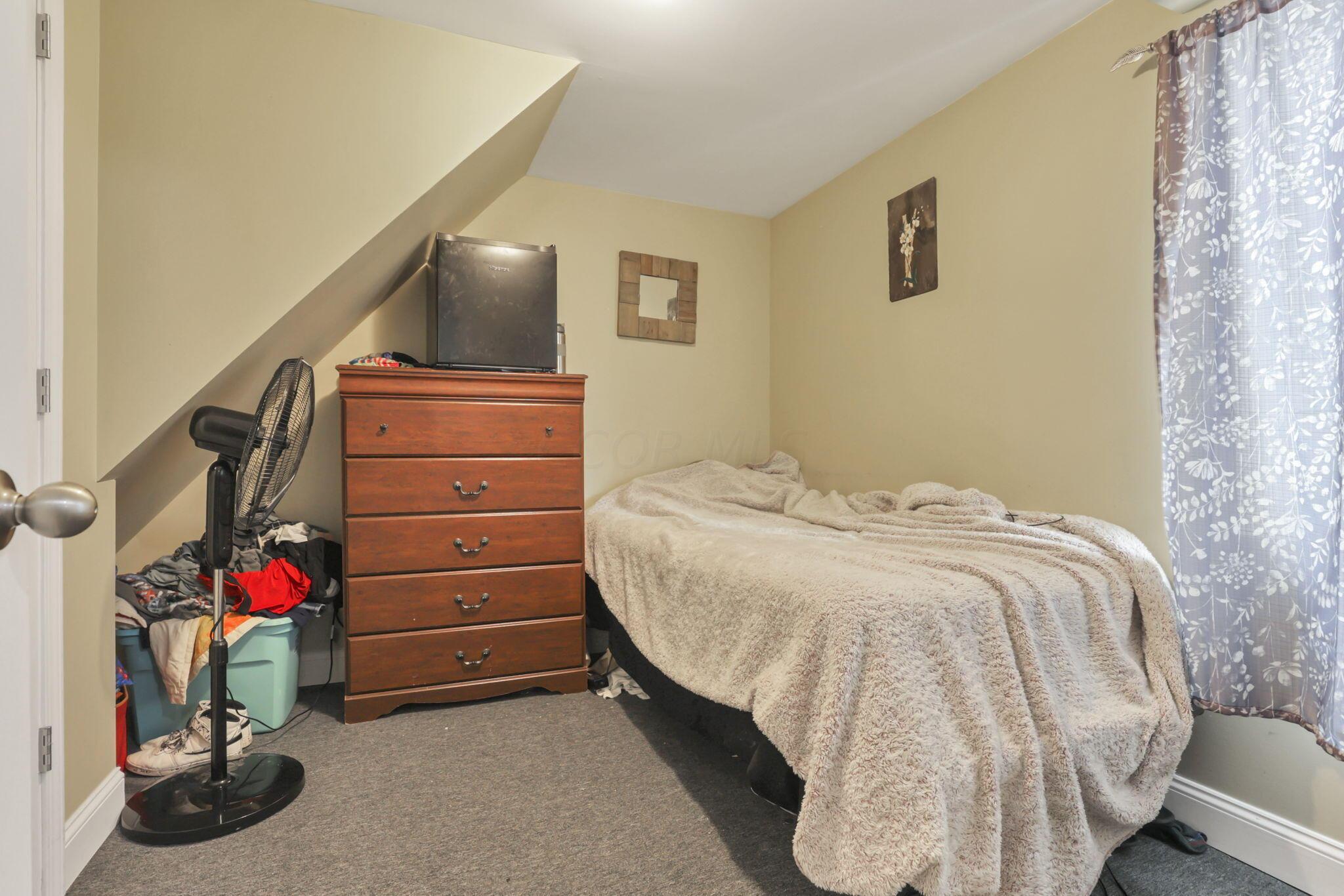 439 Brumfield Road Lancaster, OH 43130 - Photo 26 of 34 35-web-or-mls-0N4A0880