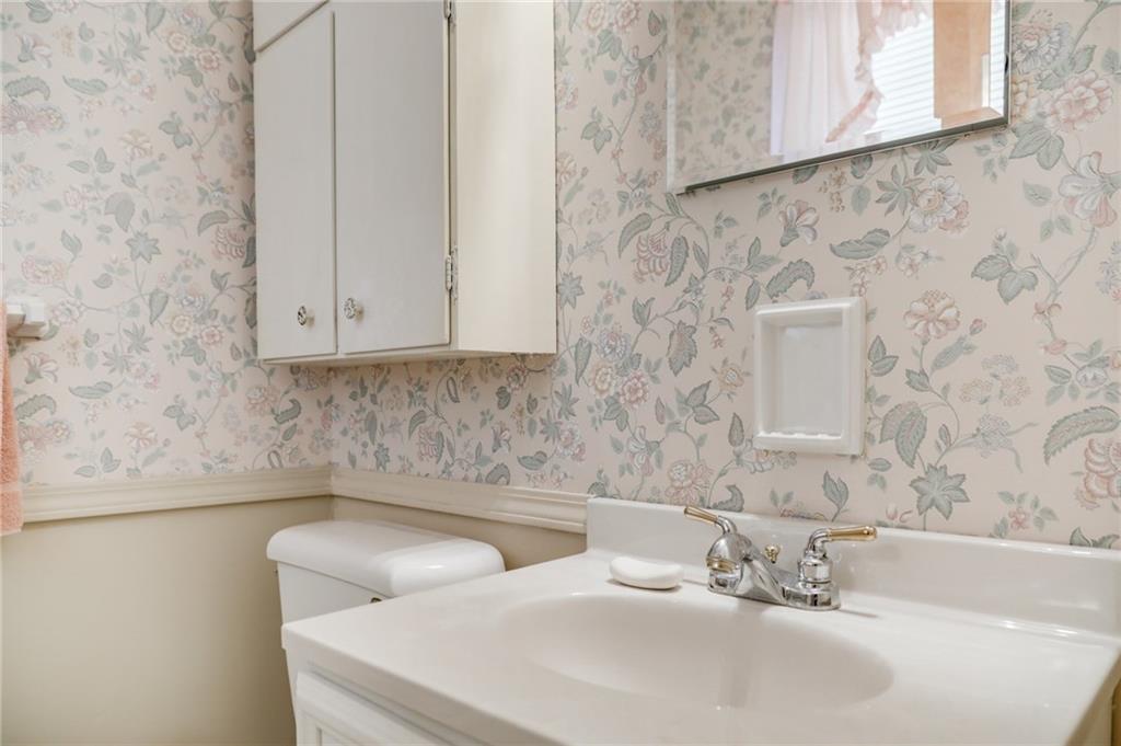 710 Howard Road Greenwood, IN 46142 - Photo 17 of 28 Gallery Image 17
