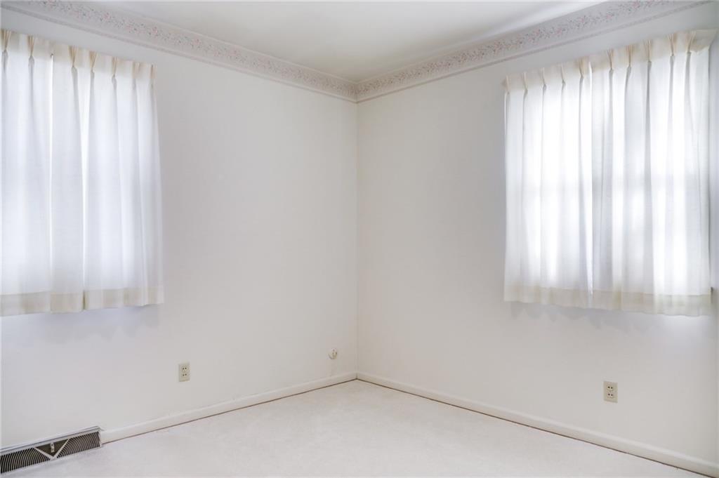 710 Howard Road Greenwood, IN 46142 - Photo 18 of 28 Gallery Image 18