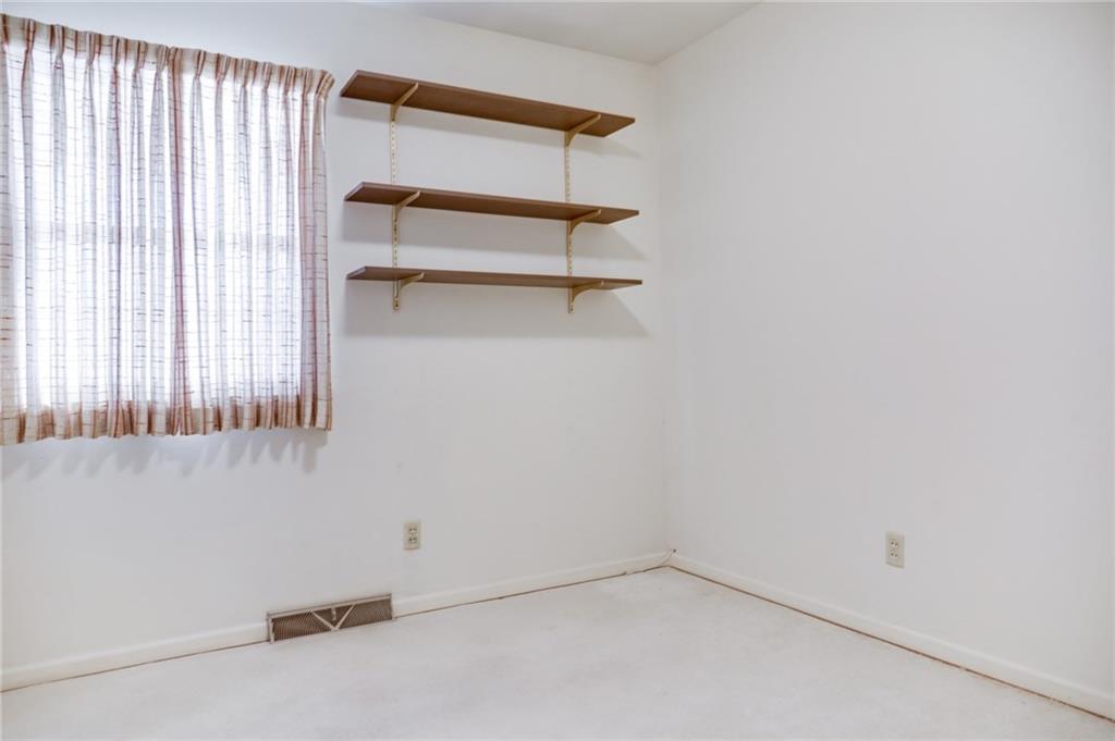 710 Howard Road Greenwood, IN 46142 - Photo 20 of 28 Gallery Image 20