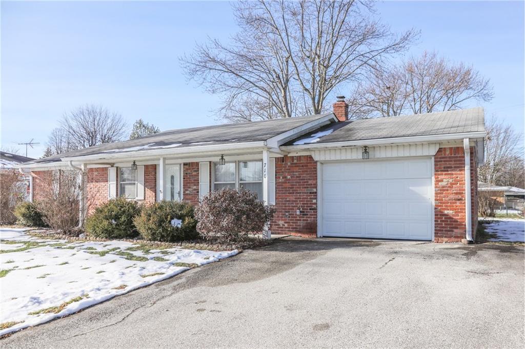 710 Howard Road Greenwood, IN 46142 - Photo 3 of 28 Gallery Image 3