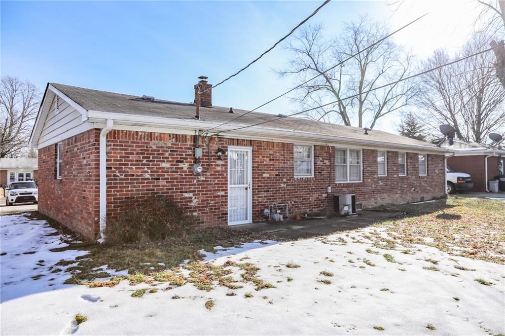 710 Howard Road Greenwood, IN 46142 - Photo 24 of 28 Gallery Image 24