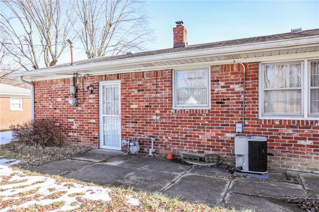 710 Howard Road Greenwood, IN 46142 - Photo 27 of 28 Gallery Image 27