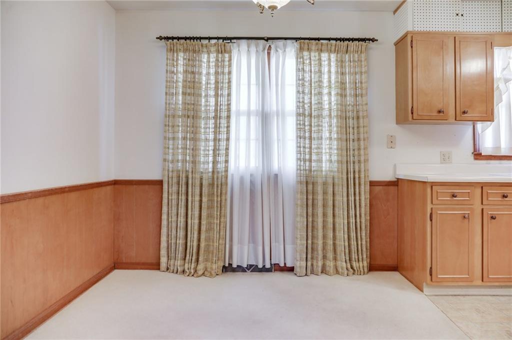 710 Howard Road Greenwood, IN 46142 - Photo 9 of 28 Gallery Image 9