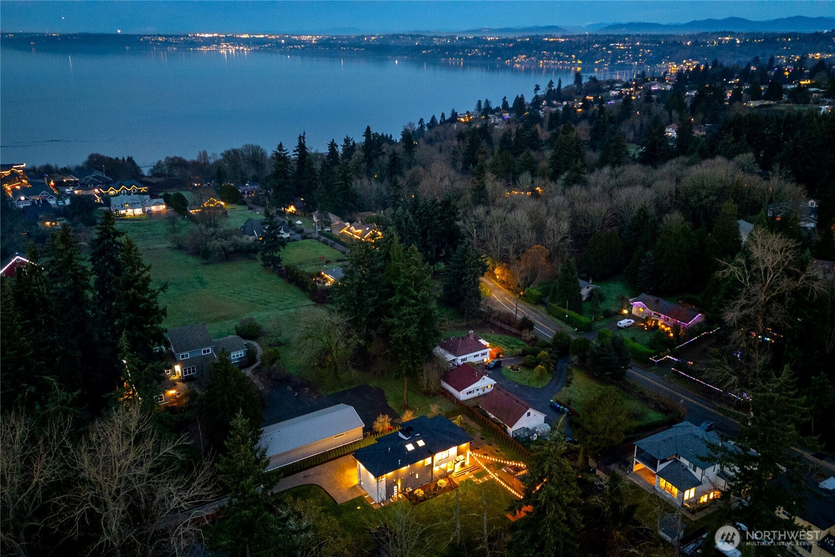 30220 23rd Avenue Southwest Federal Way, WA 98023 - Photo 13 of 40