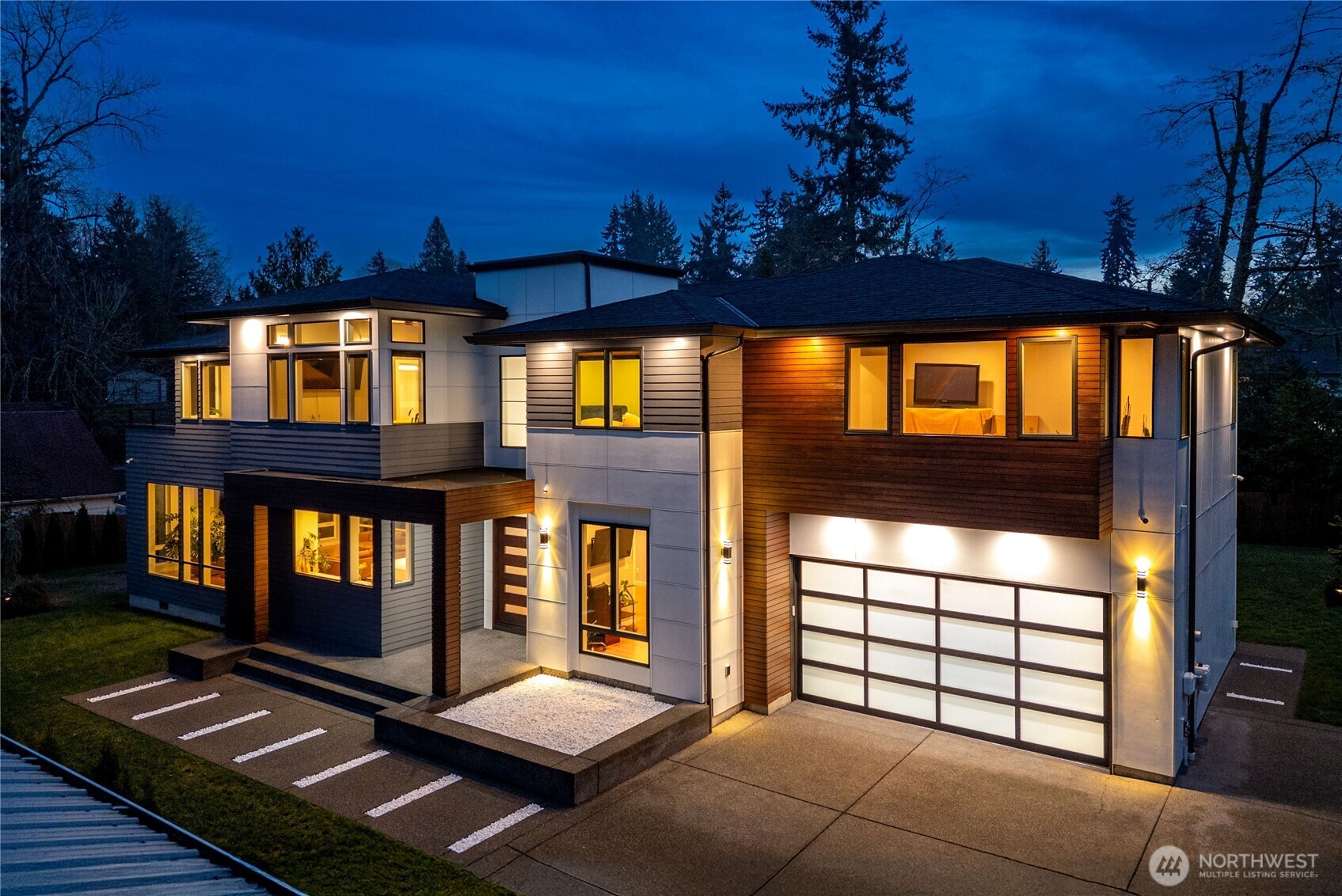 30220 23rd Avenue Southwest Federal Way, WA 98023 - Photo 2 of 40