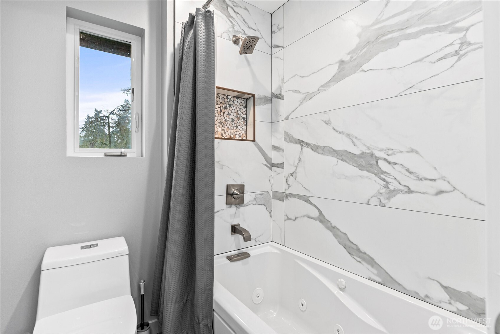 30220 23rd Avenue Southwest Federal Way, WA 98023 - Photo 34 of 40