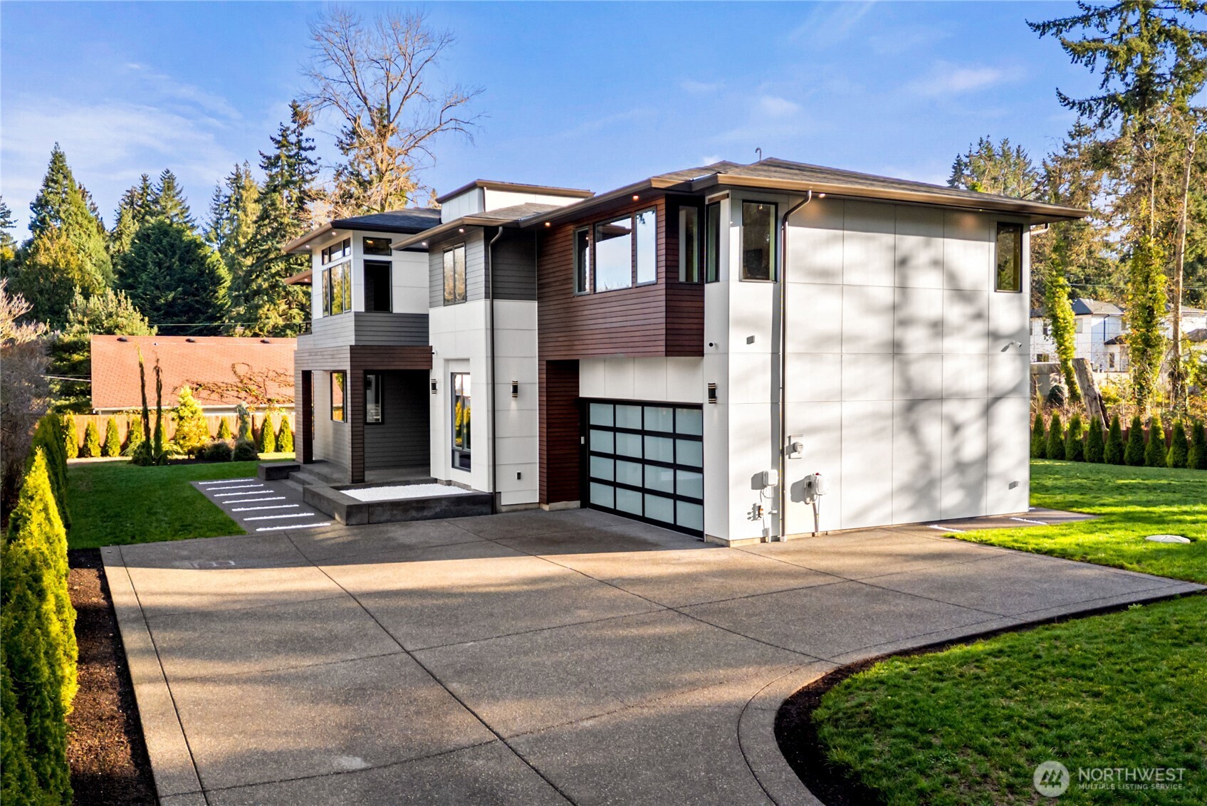 30220 23rd Avenue Southwest Federal Way, WA 98023 - Photo 4 of 40