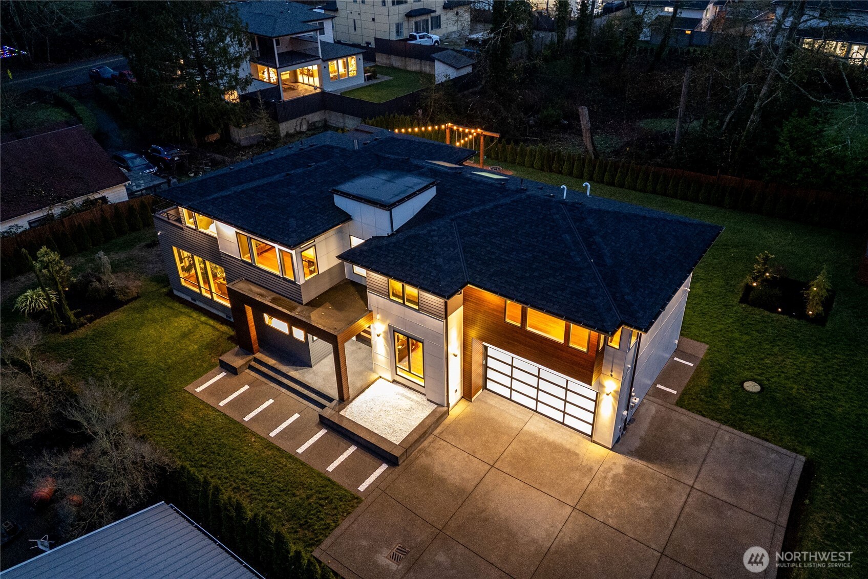 30220 23rd Avenue Southwest Federal Way, WA 98023 - Photo 7 of 40