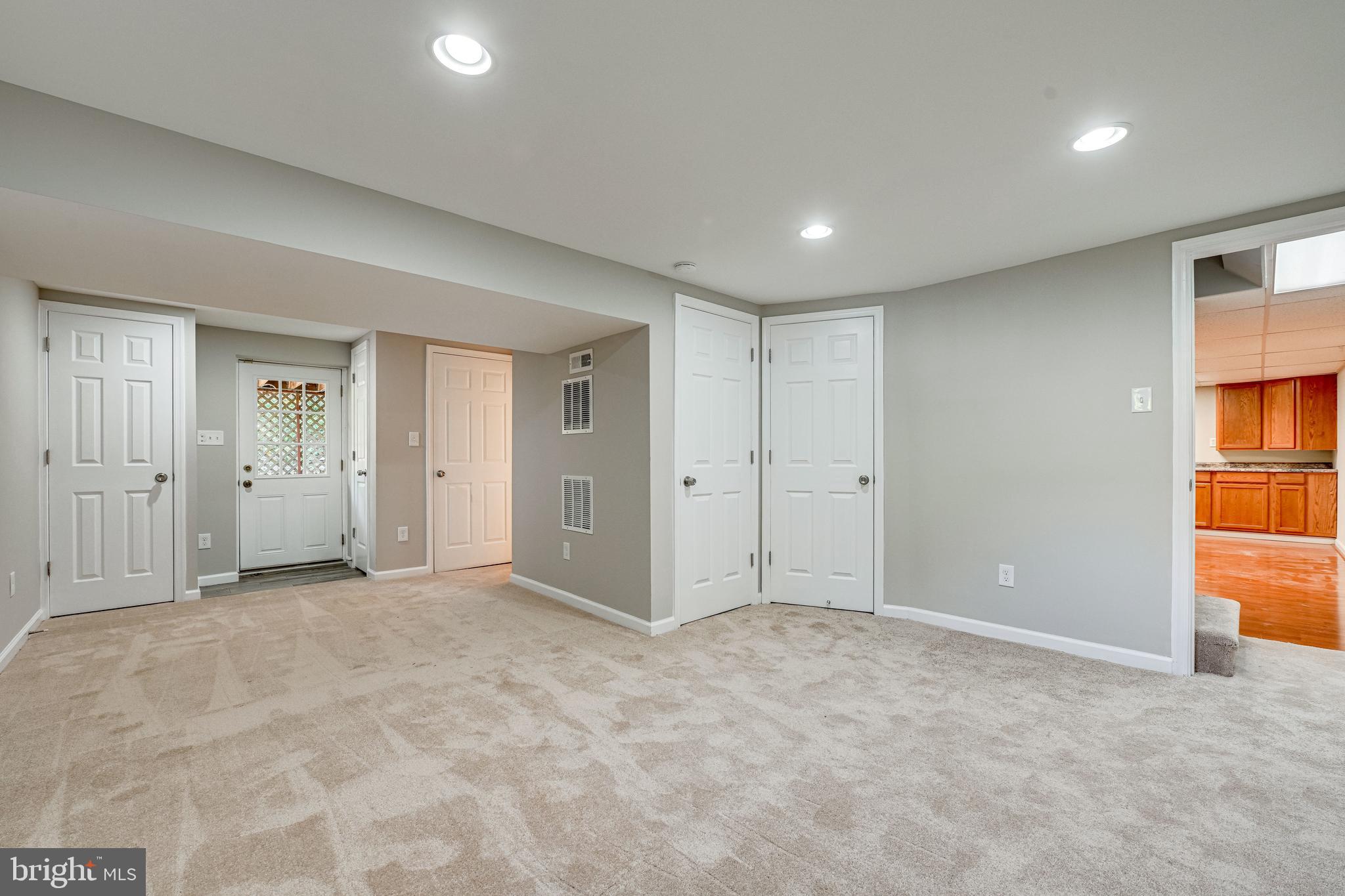 8937 Victoria Road Springfield, VA 22151 - Photo 33 of 46