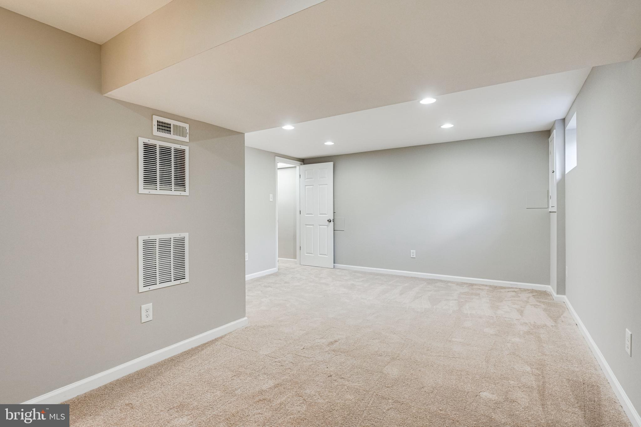 8937 Victoria Road Springfield, VA 22151 - Photo 34 of 46