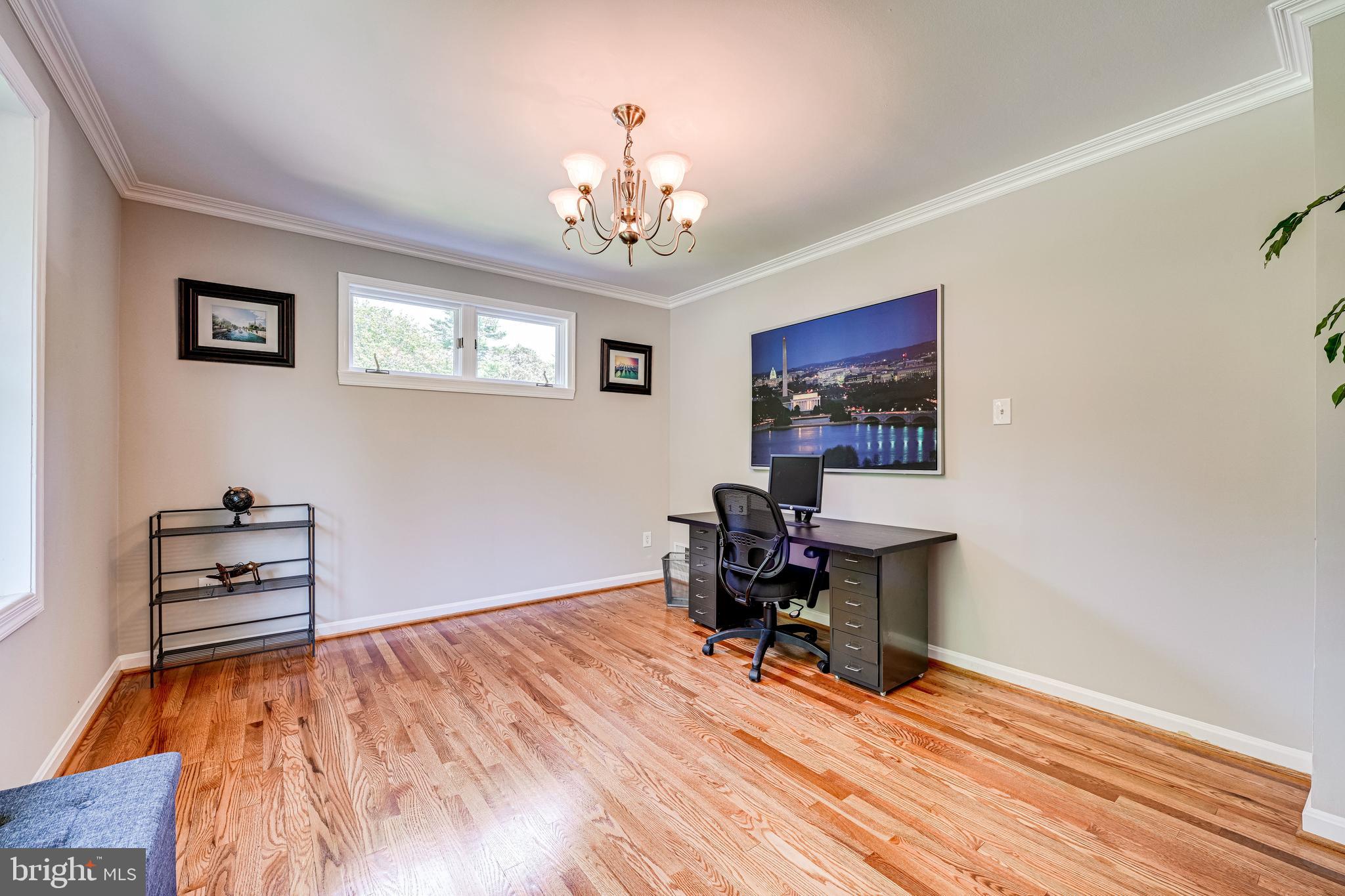 8937 Victoria Road Springfield, VA 22151 - Photo 7 of 46