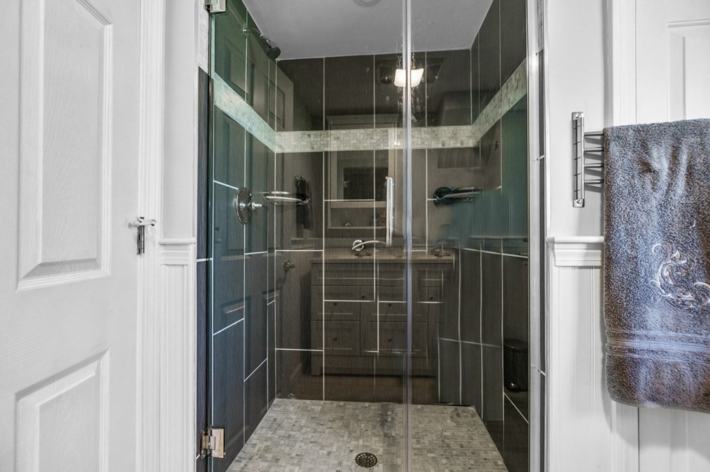 3 Glendale Way Canton, MA 02021 - Photo 22 of 30 Gallery Image 22