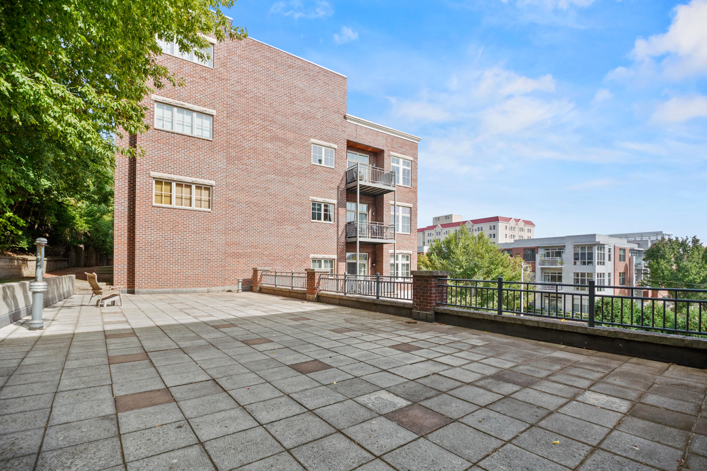 1809 North Commerce Street, Unit 103 Milwaukee, WI 53212 - Photo 52 of 66 DSC_4464