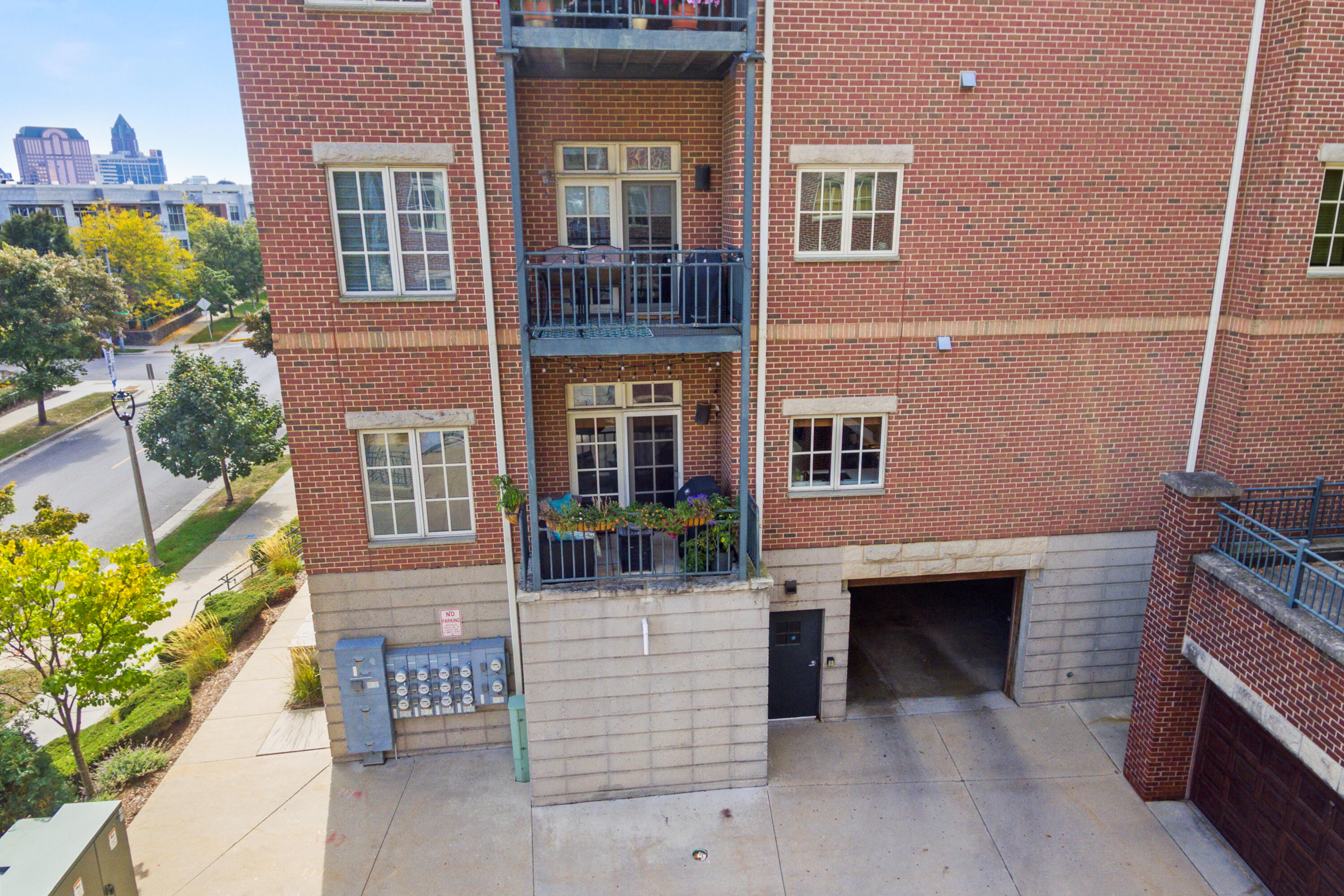 1809 North Commerce Street, Unit 103 Milwaukee, WI 53212 - Photo 60 of 66 DJI_0864