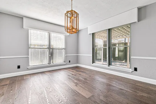 $629,000 | 2010 Heather Brook Drive, Grapevine, TX 76051