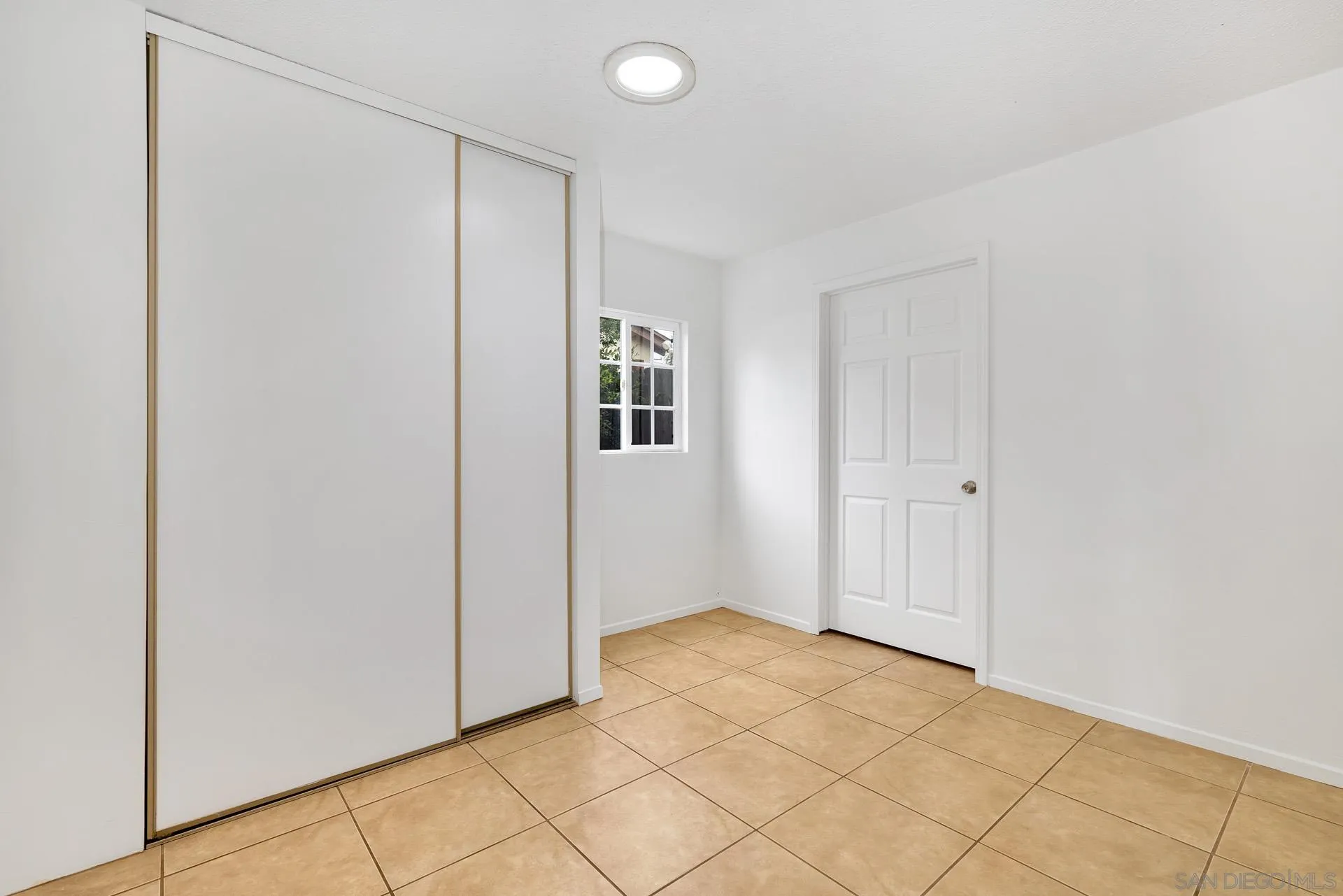 839 Rangeview Street Spring Valley, CA 91977 - Photo 23 of 28 Gallery Image 23