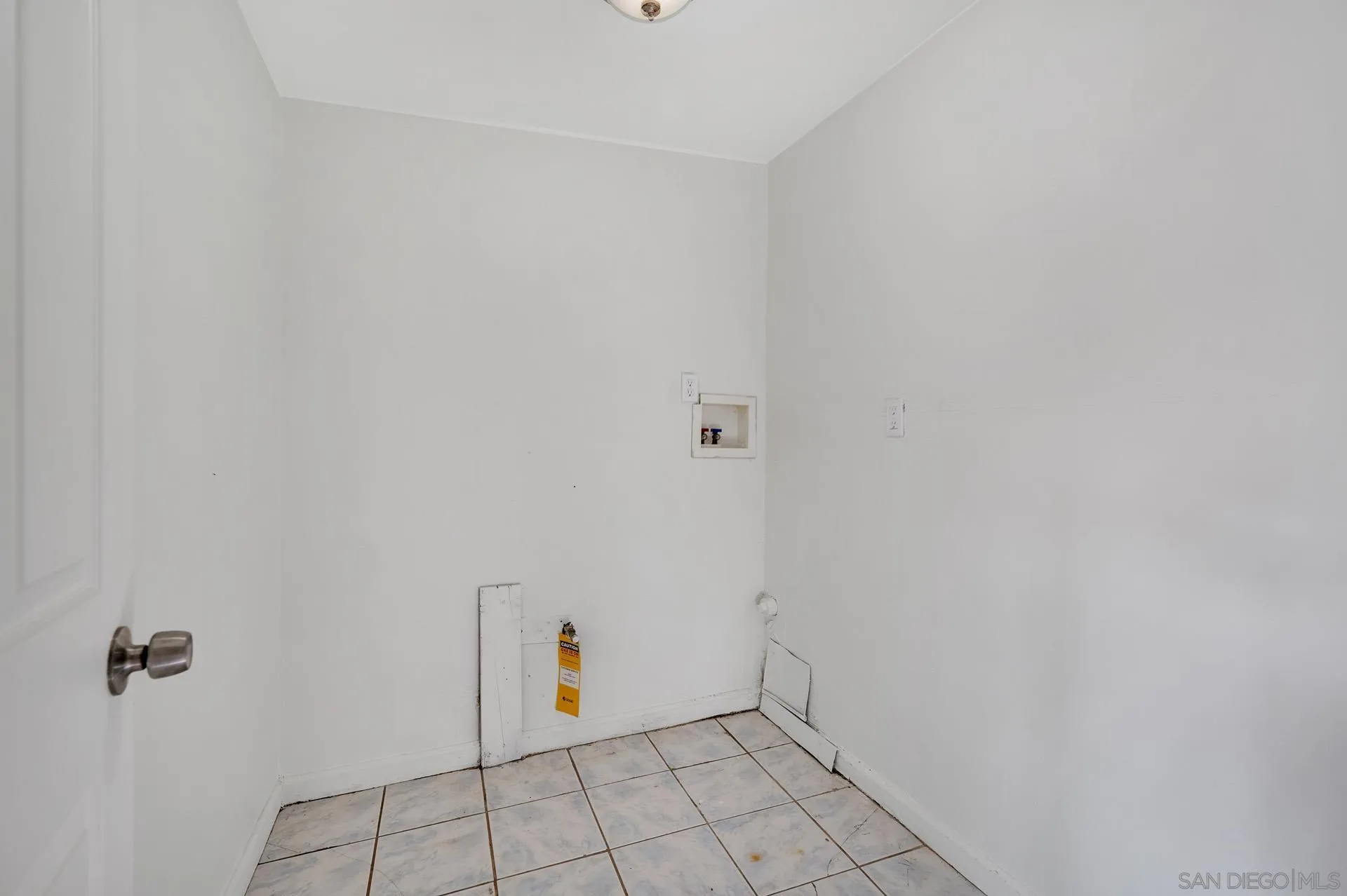 839 Rangeview Street Spring Valley, CA 91977 - Photo 27 of 28 Gallery Image 27