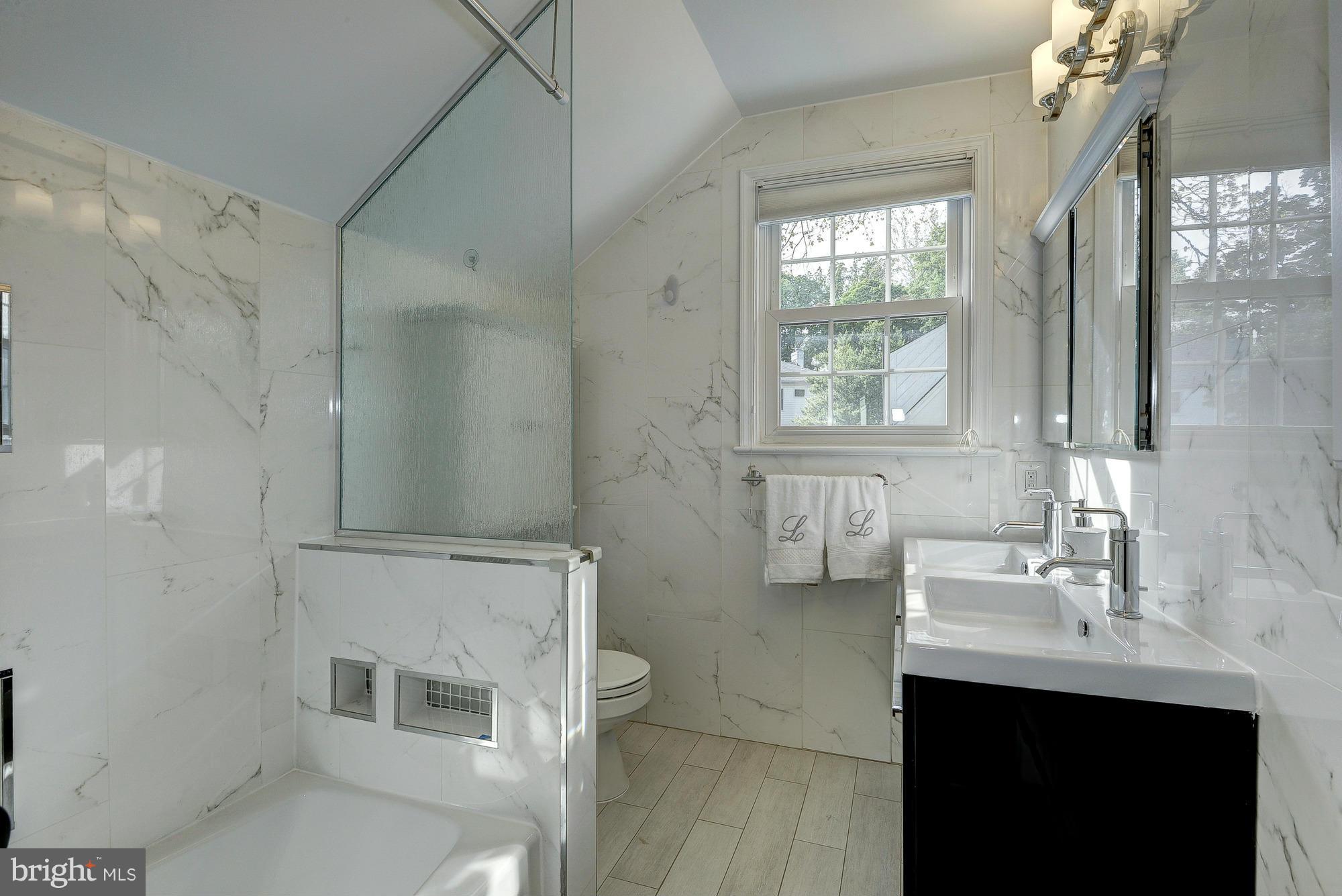 4606 Merivale Road Chevy Chase, MD 20815 - Photo 16 of 22 Bath