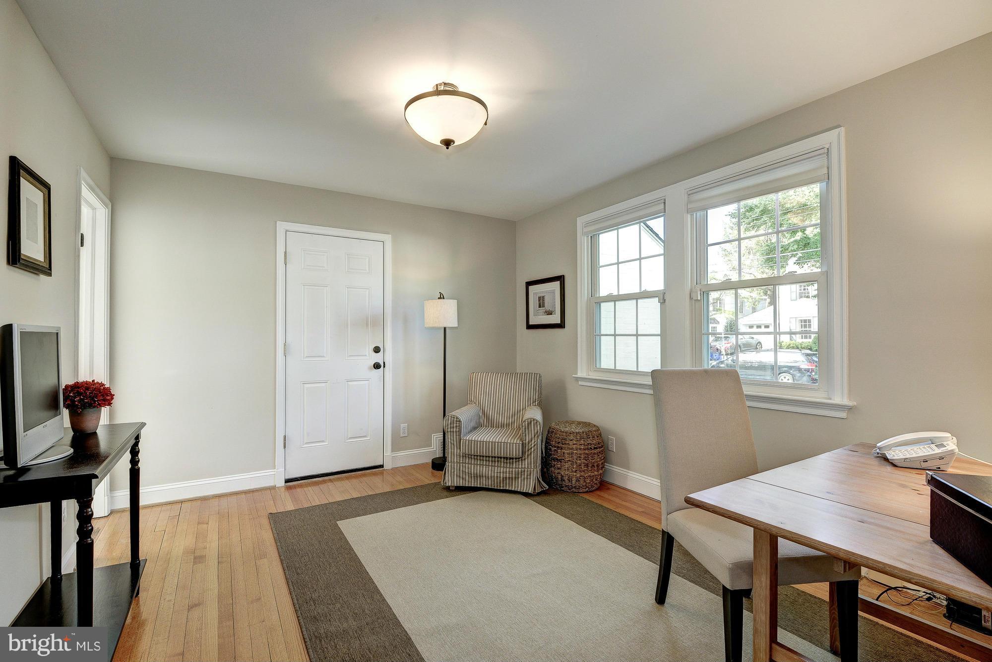 4606 Merivale Road Chevy Chase, MD 20815 - Photo 9 of 22 Interior (General)