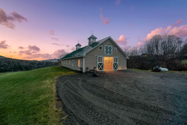 $1,325,000 | 325 Cemetery Road, West Windsor, VT 05089