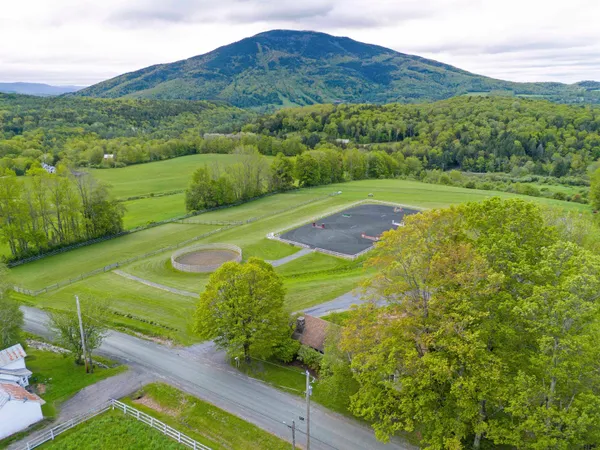 $1,325,000 | 325 Cemetery Road, West Windsor, VT 05089