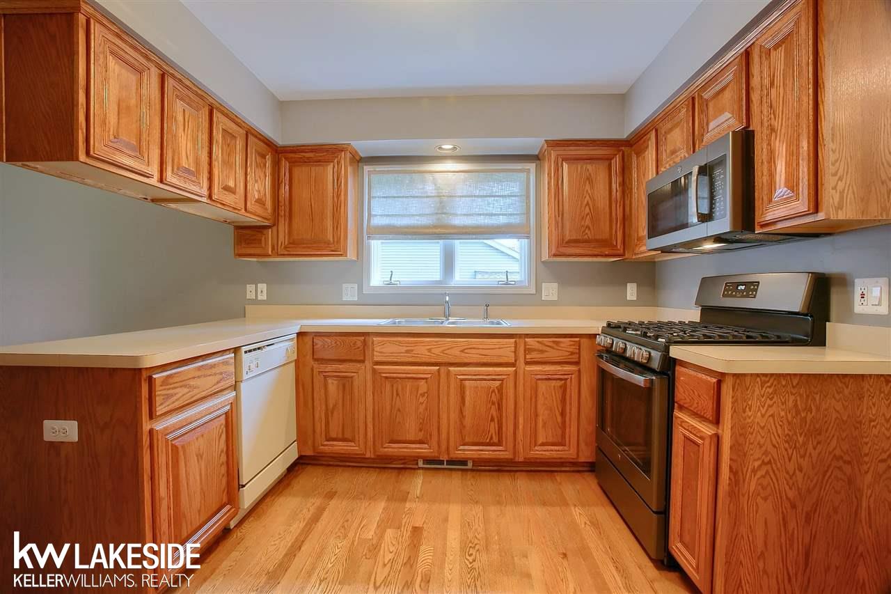 11091 Messmore Road Utica, MI 48317 - Photo 13 of 40 50023061-12.JPG