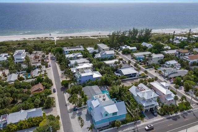 $5,495,000 | 118 Mangrove Avenue, Anna Maria, FL 34216