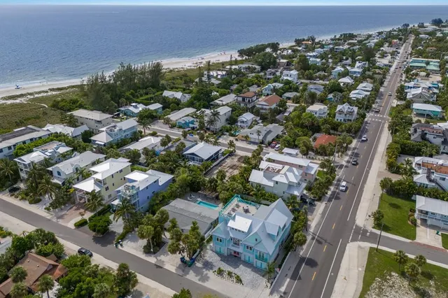 $5,495,000 | 118 Mangrove Avenue, Anna Maria, FL 34216