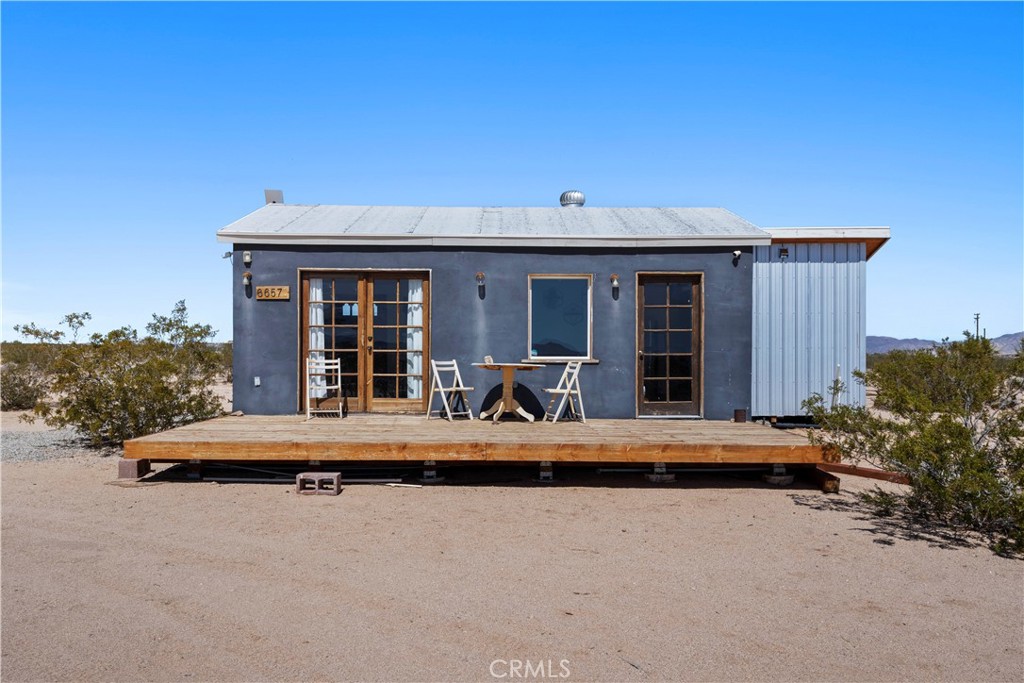 66750 Pole Line Road Joshua Tree, CA 92252 - Photo 5 of 36