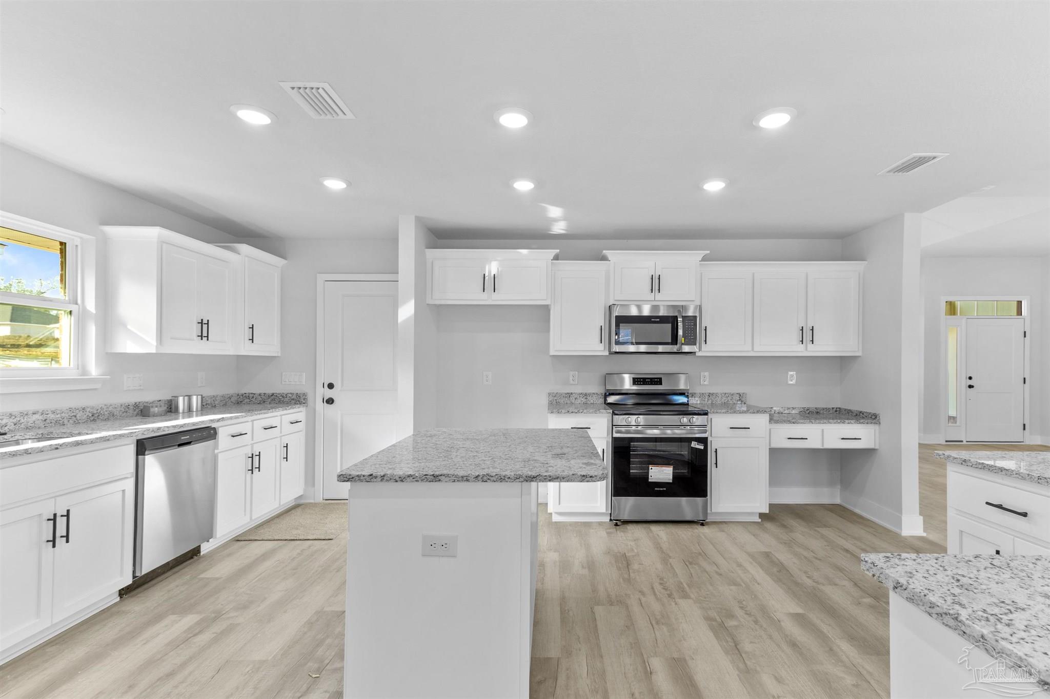 130 Pecan Cv Road, Unit 2C Cantonment, FL 32533 - Photo 5 of 13