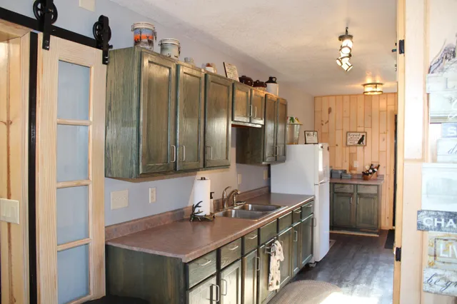 $750,000 | 1339 Tom Lake Road, Hovland, MN 55606