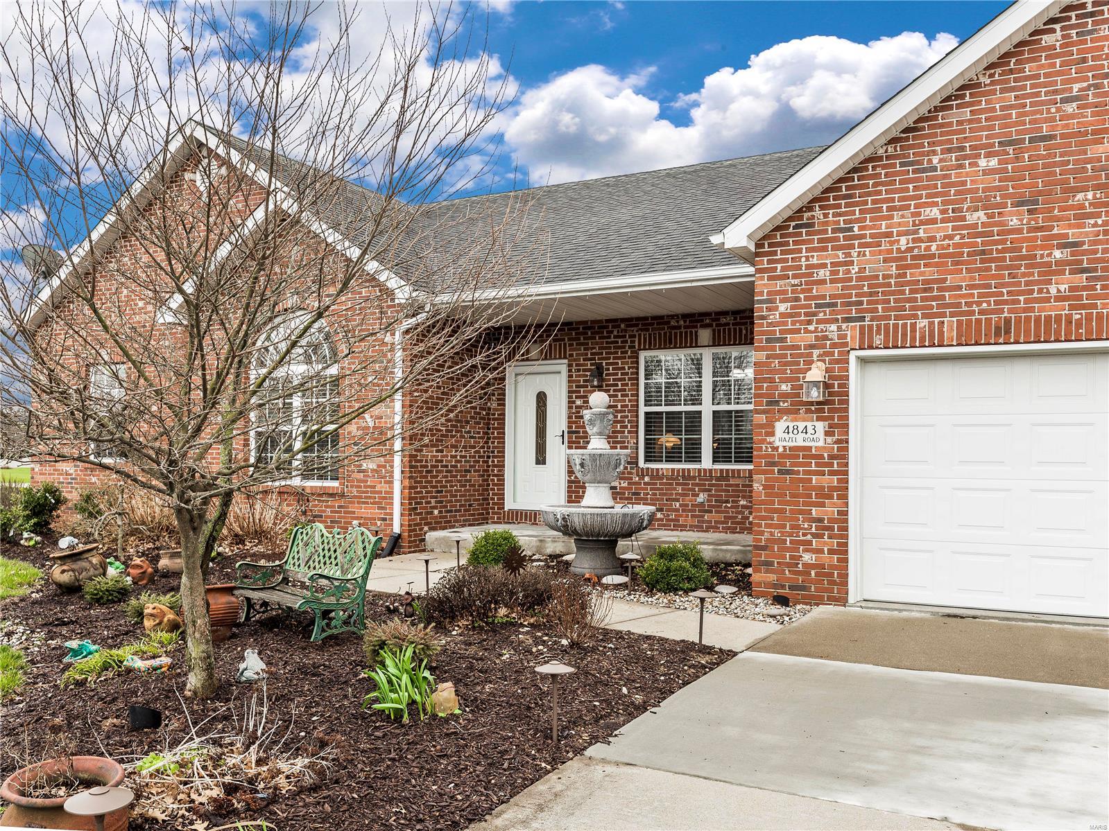 4843 South Hazel Road Edwardsville, IL 62025 - Photo 2 of 49