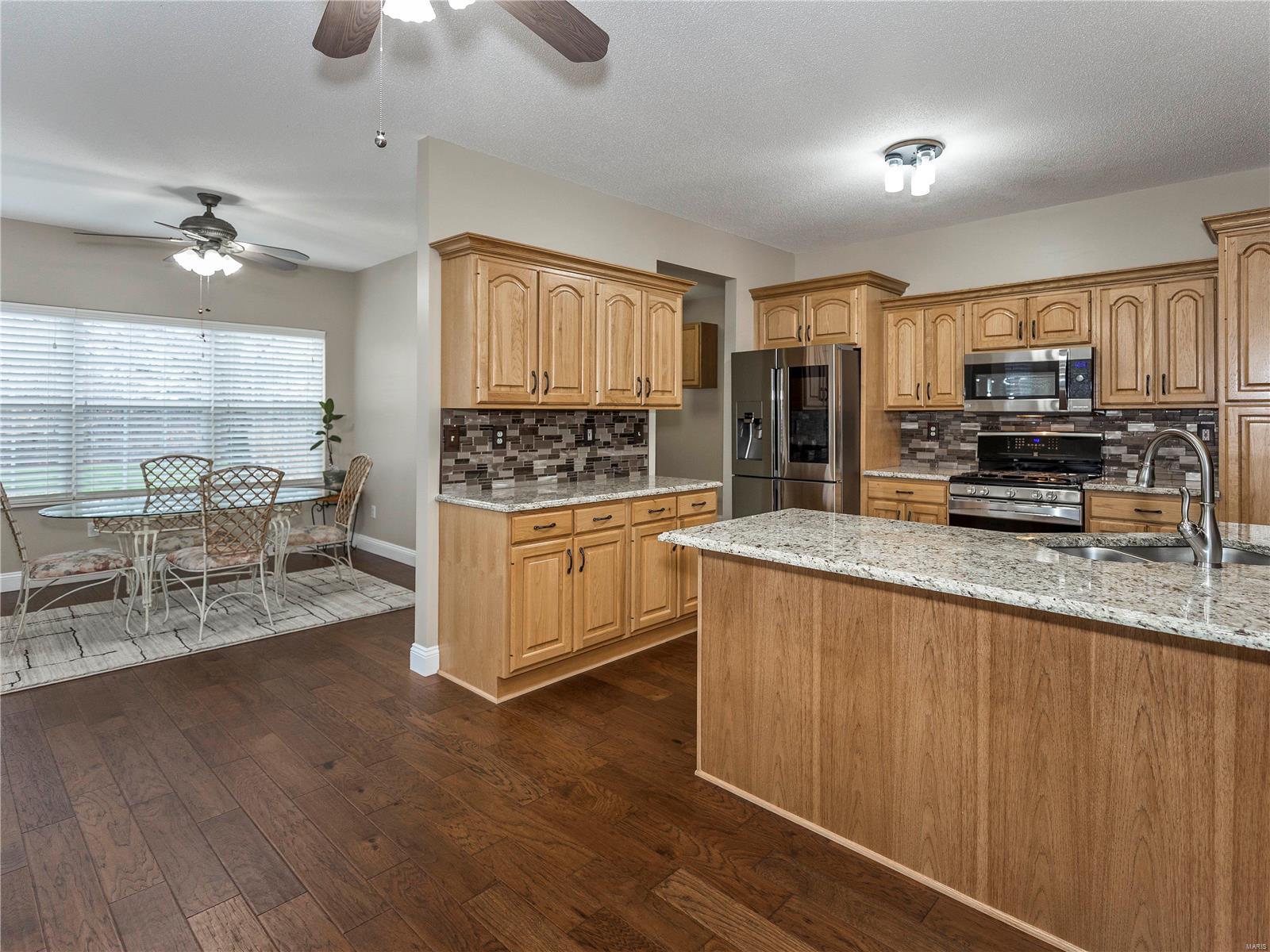 4843 South Hazel Road Edwardsville, IL 62025 - Photo 11 of 49