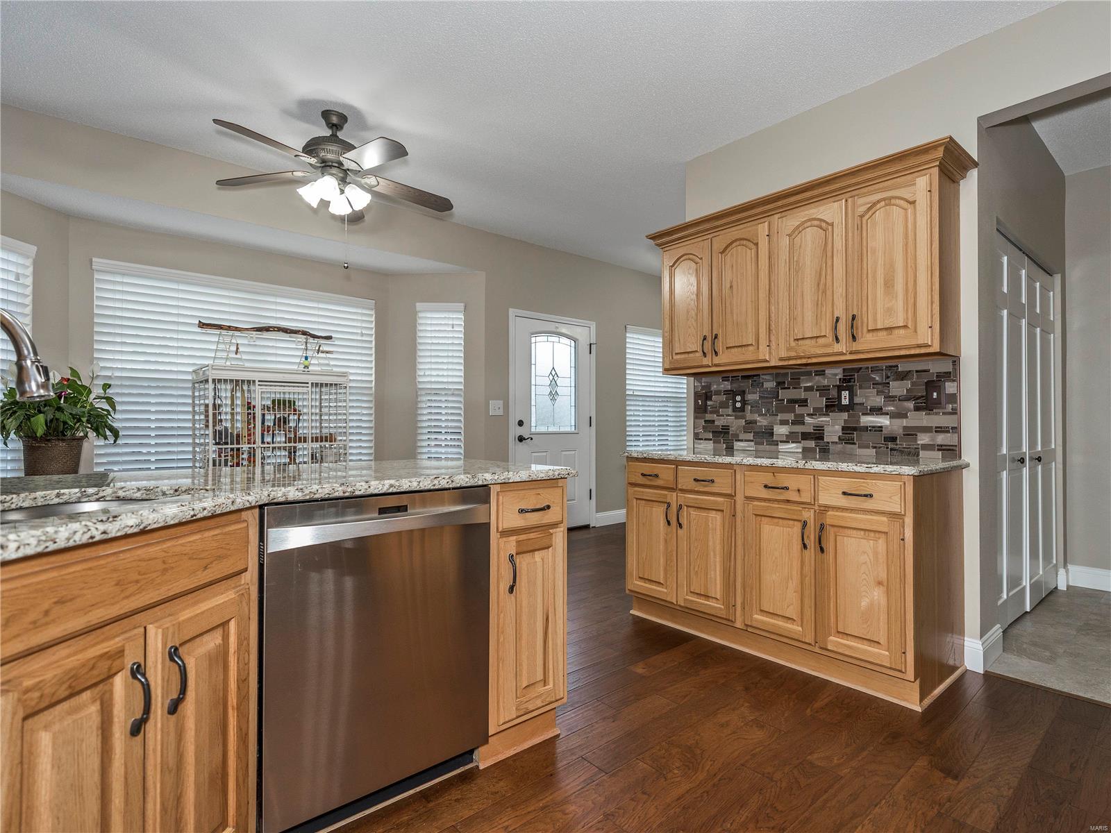 4843 South Hazel Road Edwardsville, IL 62025 - Photo 12 of 49